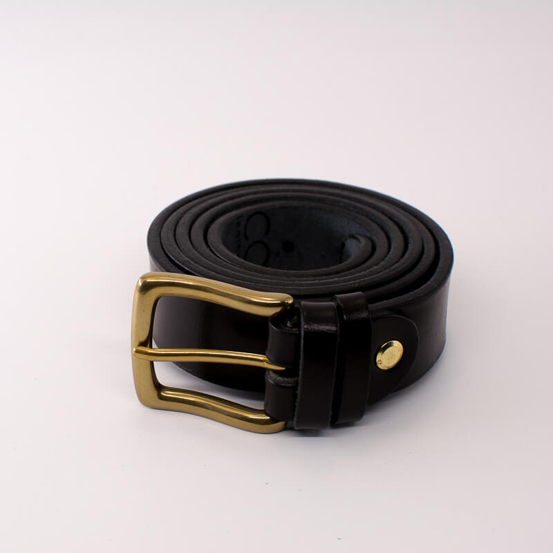 Golden square solid brass buckle - black leather belt - 3cm width